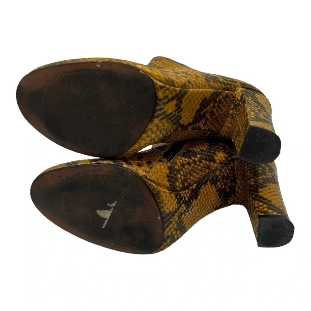 ZARA WOMAN YELLOW SNAKE PRINT ZIPPER BOOTS Woman’s Size 38 US 7.5